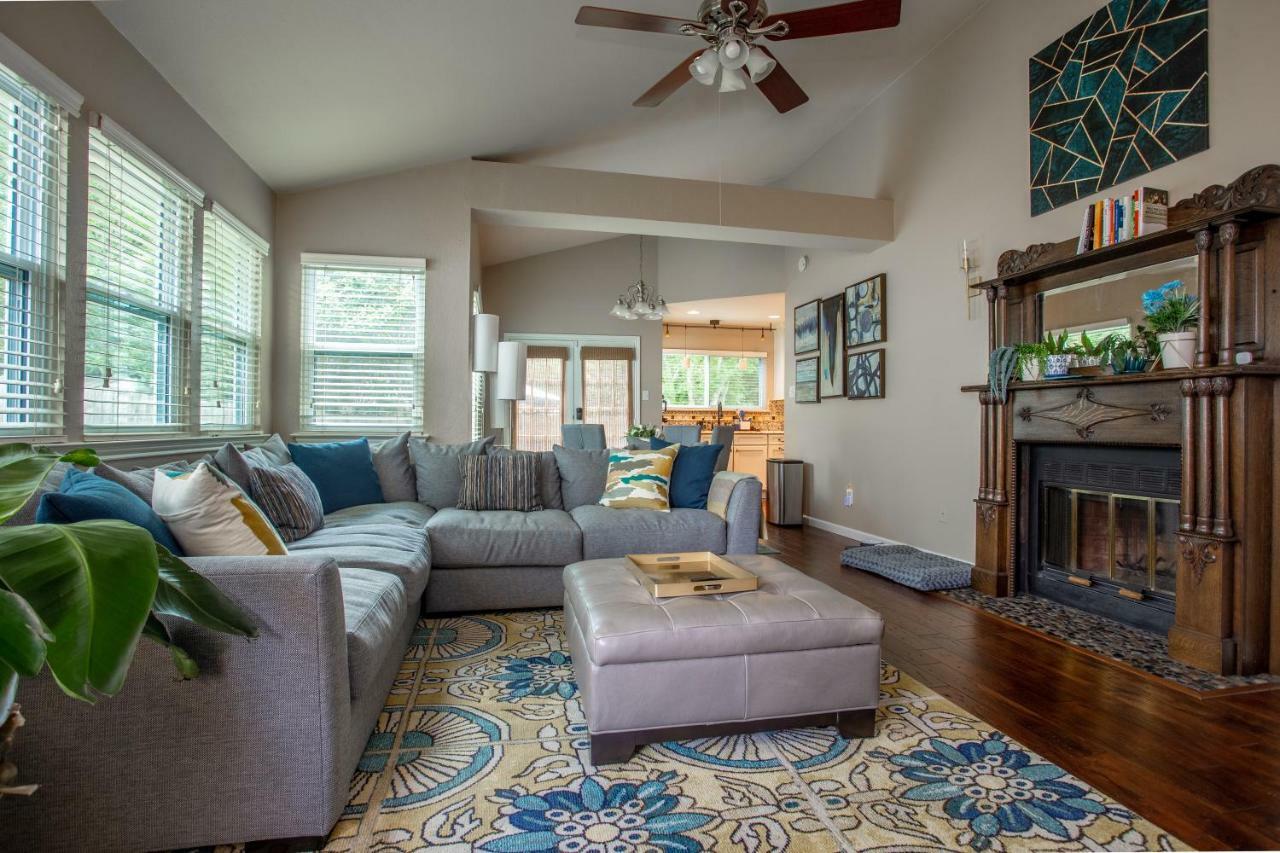 Comfortable, Family And Business Friendly 2Bd/2Ba House In North Austin Esterno foto